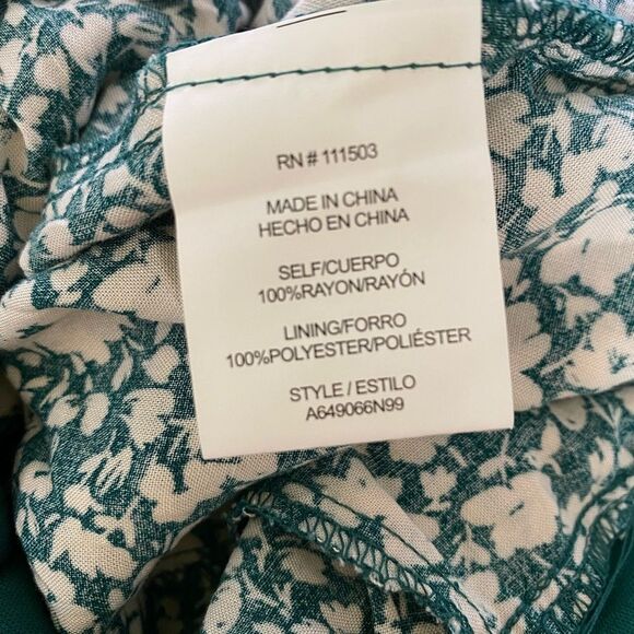 As U Wish Jumpsuit Green Floral Medium - Picture 12 of 12